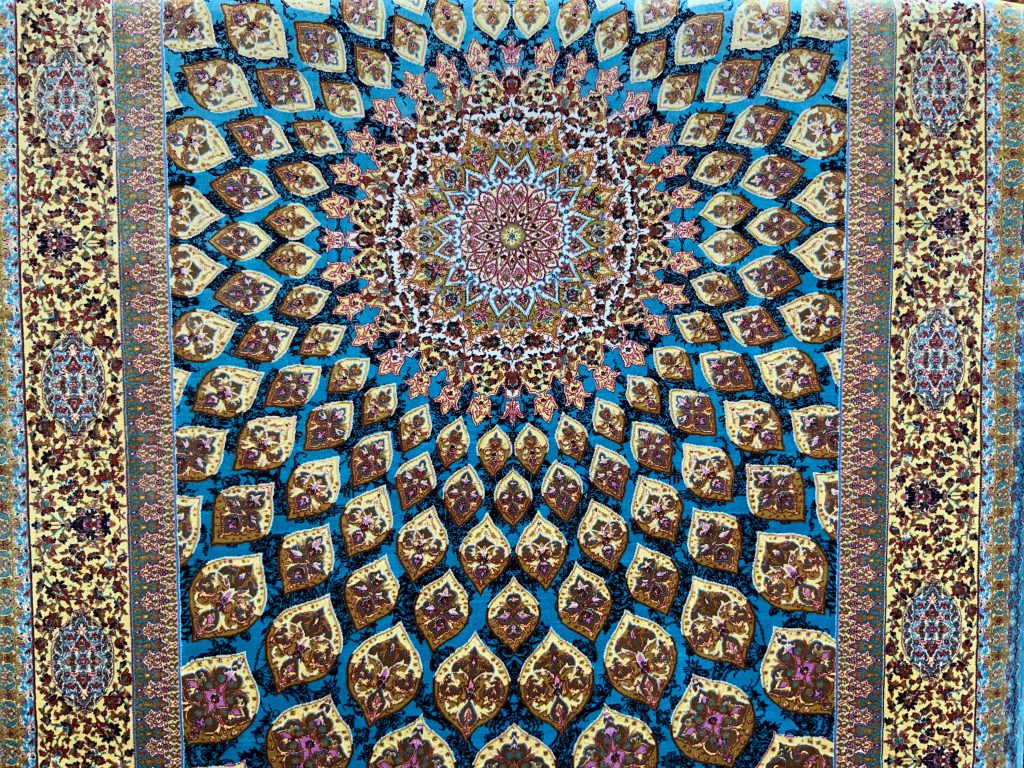 グランデシルク絨毯，バンブーシルク絨毯，美しい，綺麗，光沢感，滑らか，パシャ，イラン