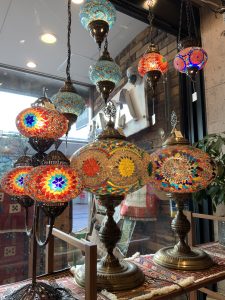 トルコランプ，美しい灯り，素敵なランプ